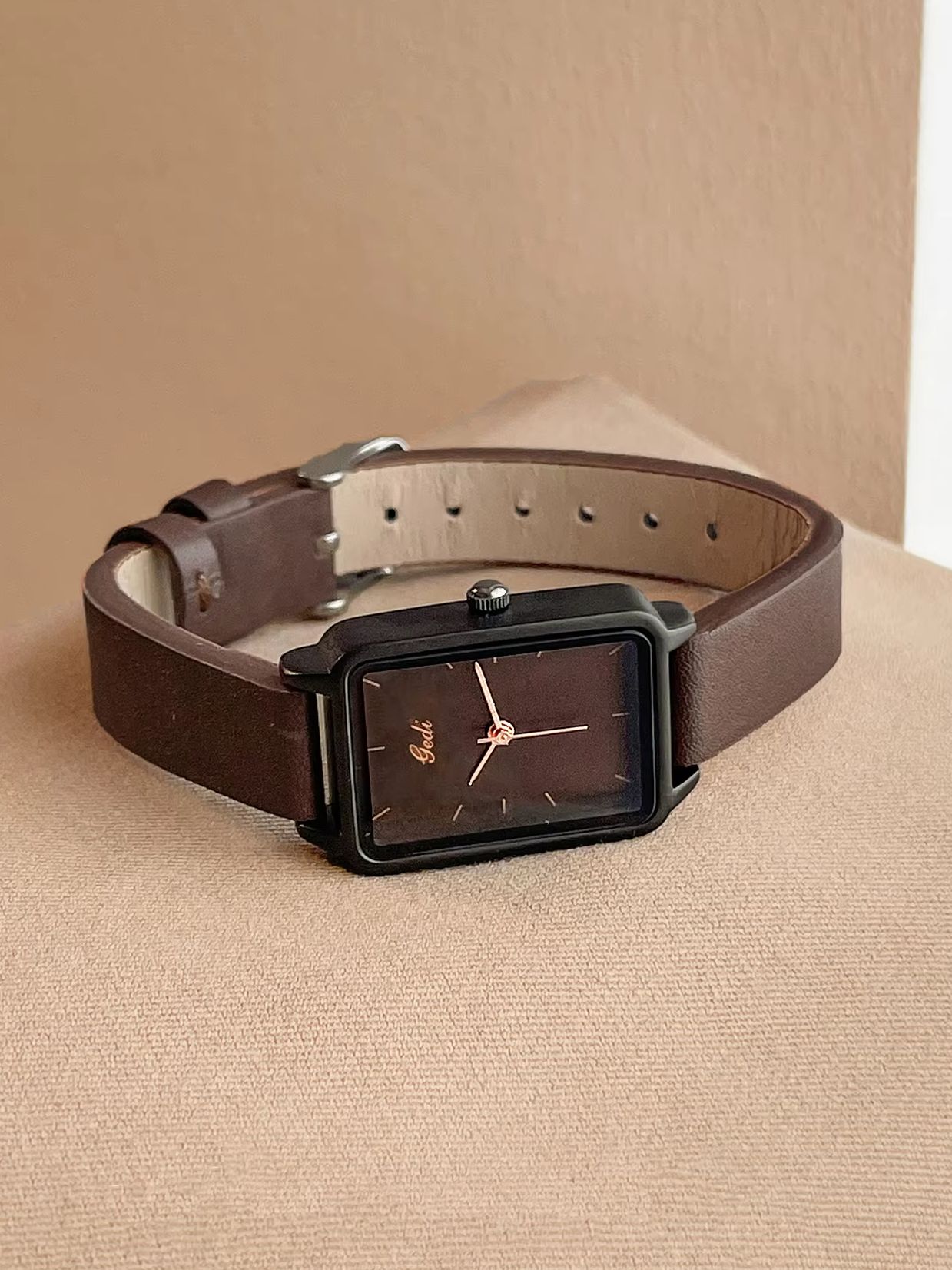 NEUE minimalistische schwarze  – Dress Watch Ultra Thin Bewertung und Preis